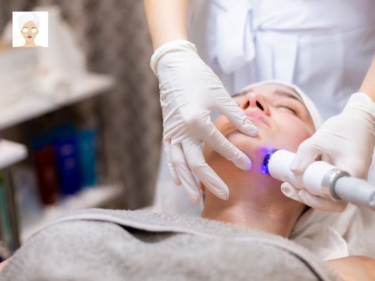 Beyond the Surface_ How LED Light Therapy Works for Deep Cleansing (1)